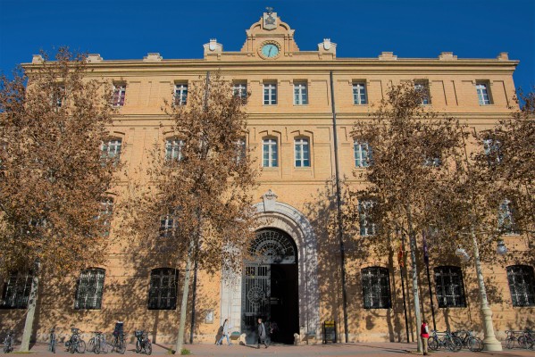Igsa lleva al Ayuntamiento  a los tribunales y le exige 52 millones de indemnización por Tabacalera