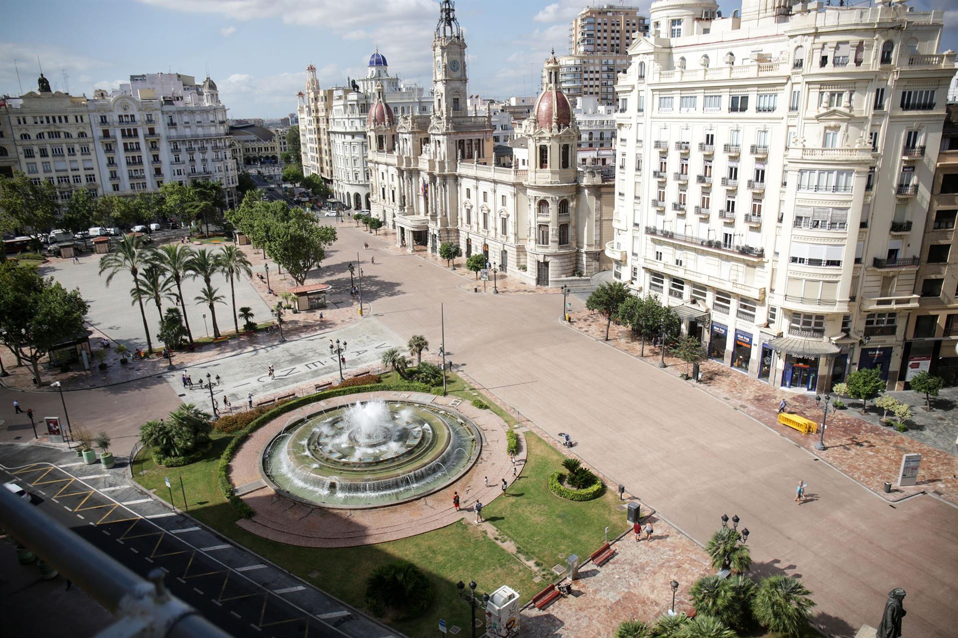 magen de la Plaza del Ayuntamiento de València. FOTO: @MAO  - 