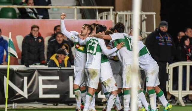 El Elche necesita ganar al Mirandés para evitar caer en zona de descenso