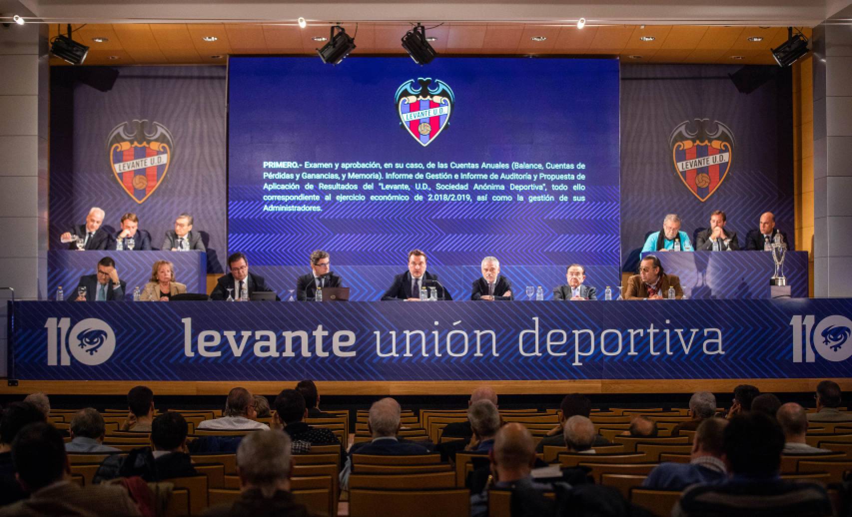 El Levante confirma la junta de accionistas de forma presencial