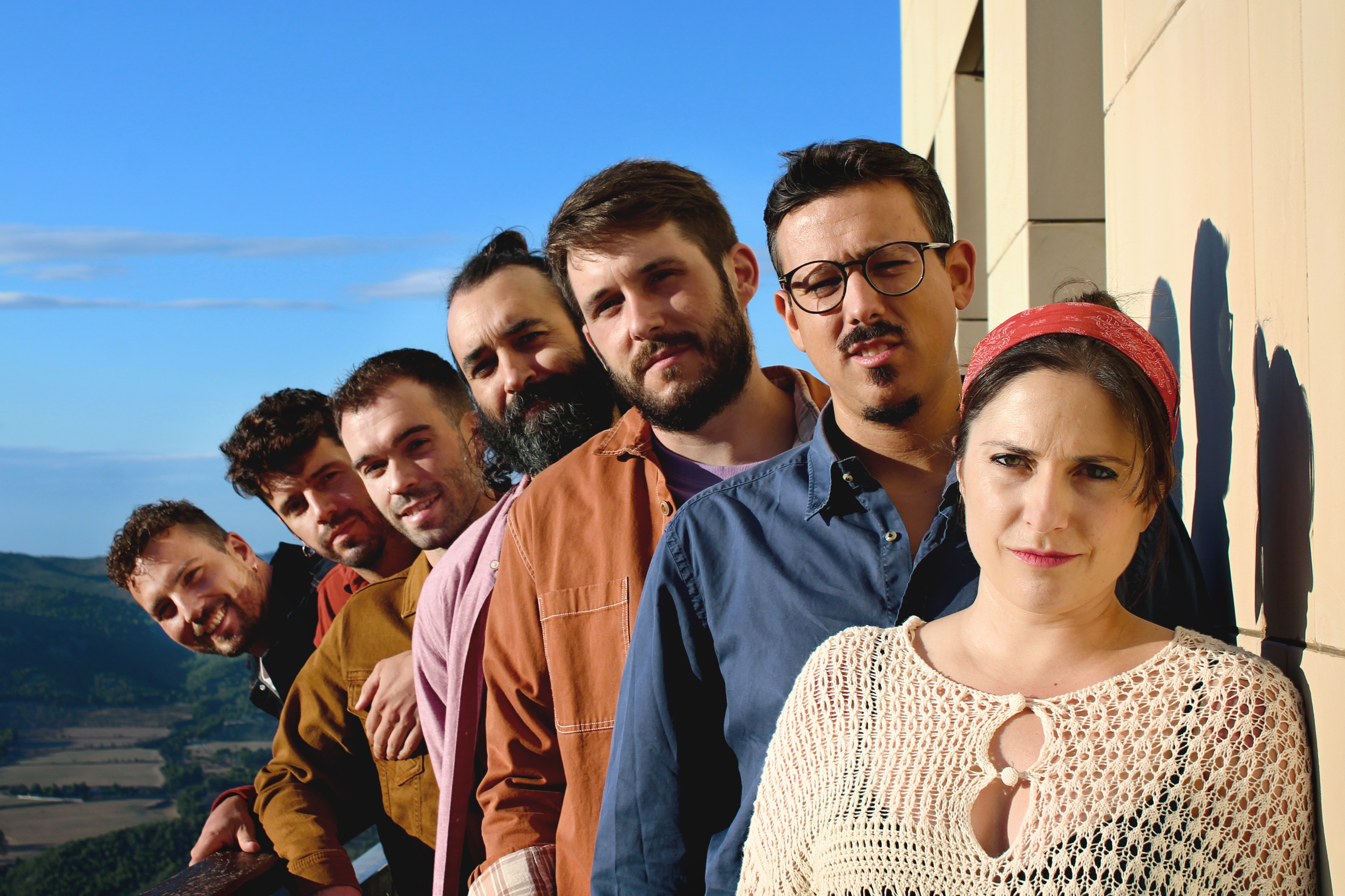 El Diluvi crítica la falta de sensibilitat amb la cultura amb una versió d'Ovidi Montllor