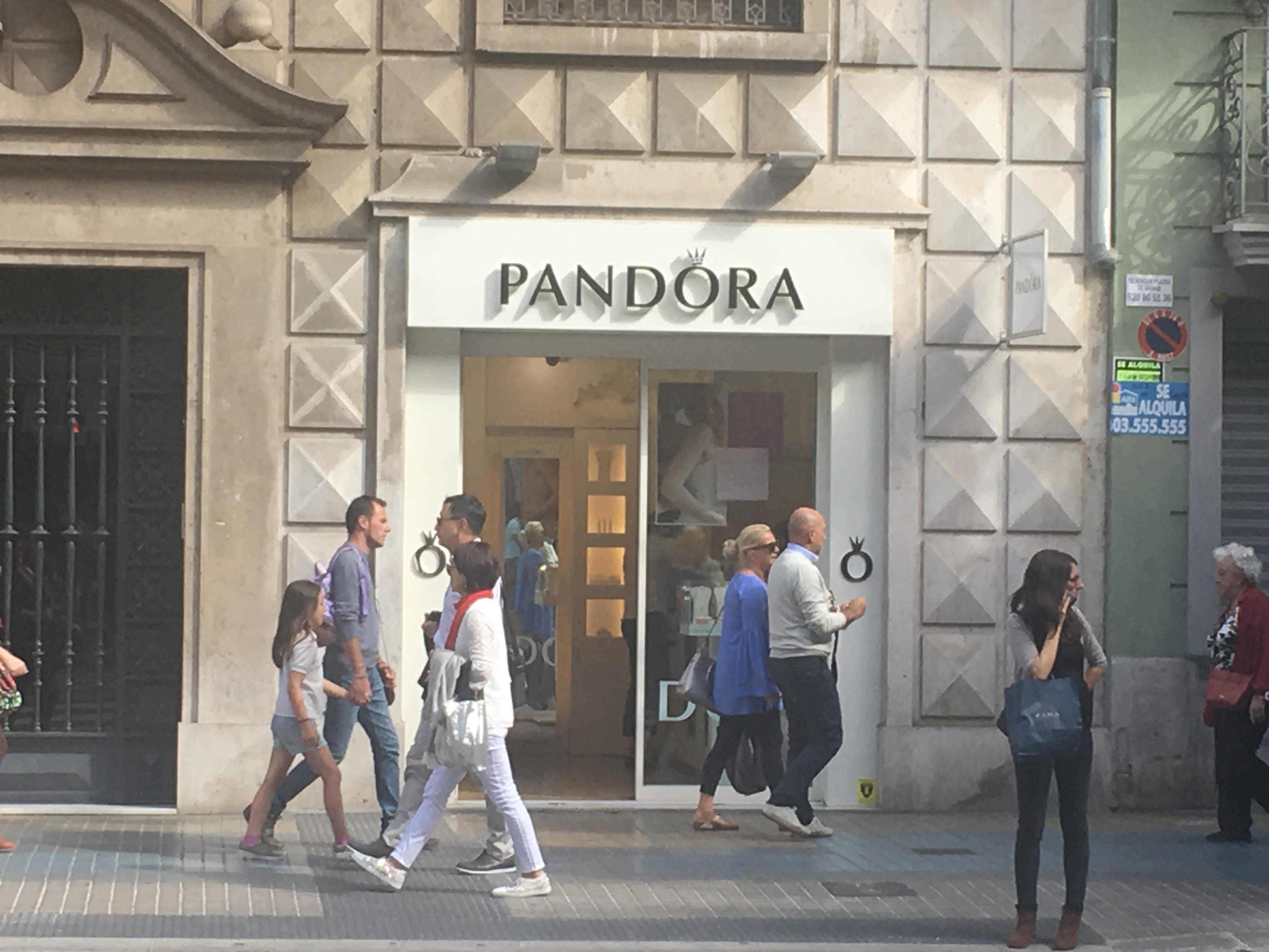 Pandora abrirá un nuevo local en Colón