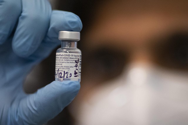 La Agencia Europea del Medicamento adelanta al 21 de diciembre la reunión para la evaluación de la vacuna