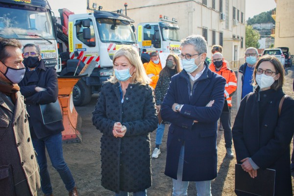 Un total de 284 efectivos y 56 vehículos integran el dispositivo para afrontar las nevadas en Castellón