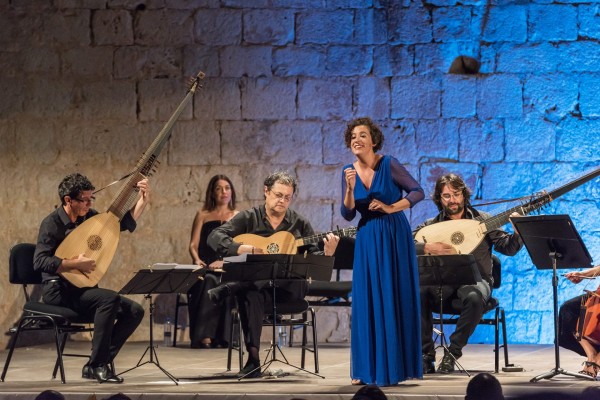 La soprano Èlia Casanova presenta en Vinaròs su primer disco