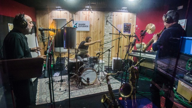  ‘Traçsonology’ reúne a artistas en torno a una partitura gráfica de Adolf Murillo