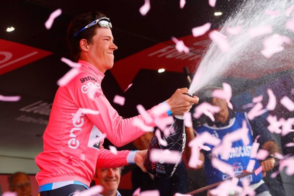 El australiano Ewan impide el triplete de Gaviria, Jungels sigue de rosa