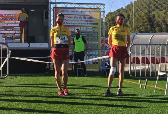 Murcia logra los bronces masculino absoluto y femenino de promoción en el Nacional de trail