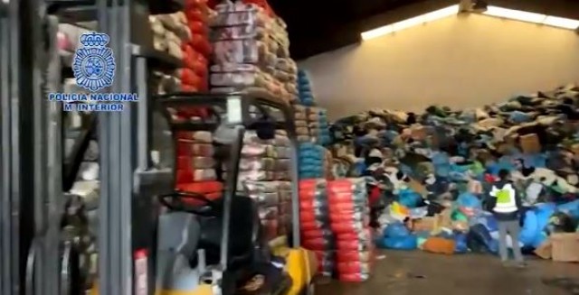 Detenidos un padre y sus dos hijos por explotar a 21 inmigrantes en Fuente Álamo: les pagaban dos euros la hora