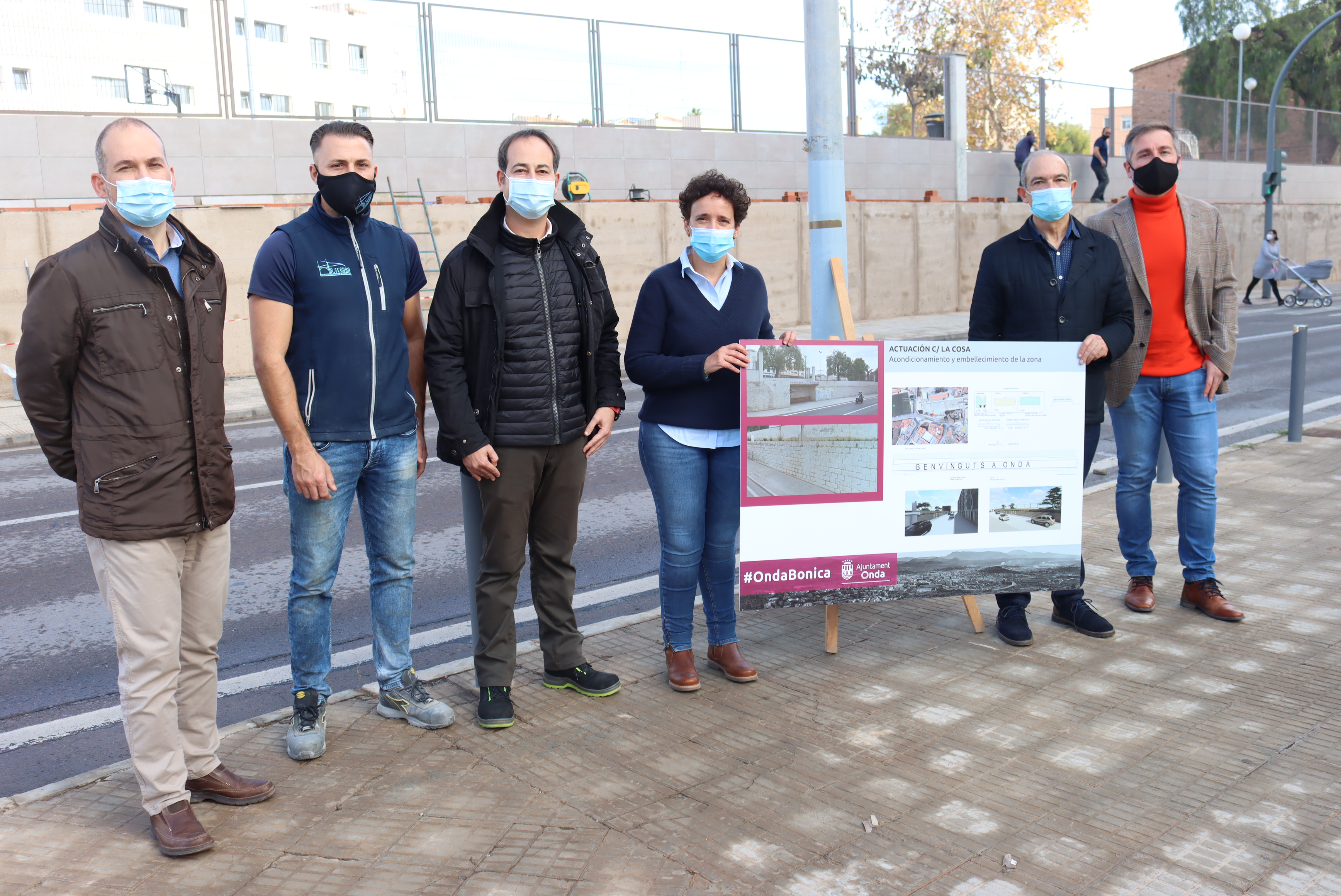 Onda destina 47.000 euros a la remodelación del muro de la calle La Cossa y la parada de autobús
