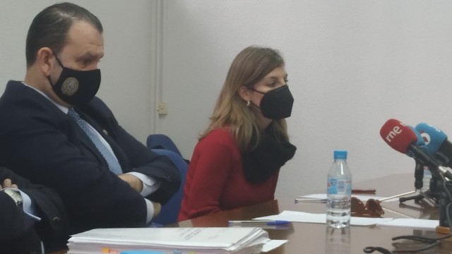Los abogados reclaman un 