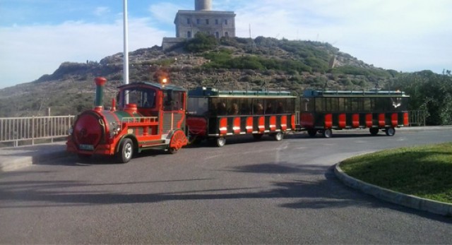 Los Reyes Magos sí que llegarán a La Manga en trenecito, sin paradas ni regalos