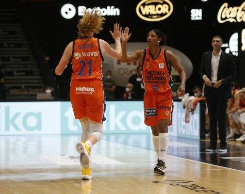 El Valencia Basket, a ganar al IDK con un ojo en Salamanca