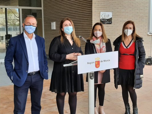 Educación destina un millón de euros para obras de mejoras en 53 centros educativos de Murcia