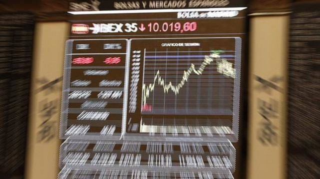 El Ibex 35 salva los 10.000 puntos pero baja un 2,2% en la semana