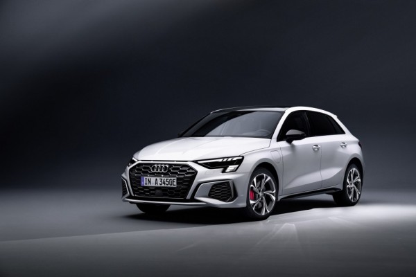 Audi A3 Sportback 45 TFSIe: un potente compacto híbrido enchufable