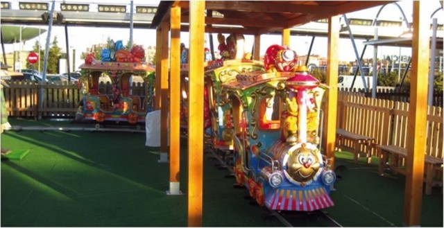 Castelló licita las atracciones navideñas y la feria artesanal para un periodo más corto por la covid