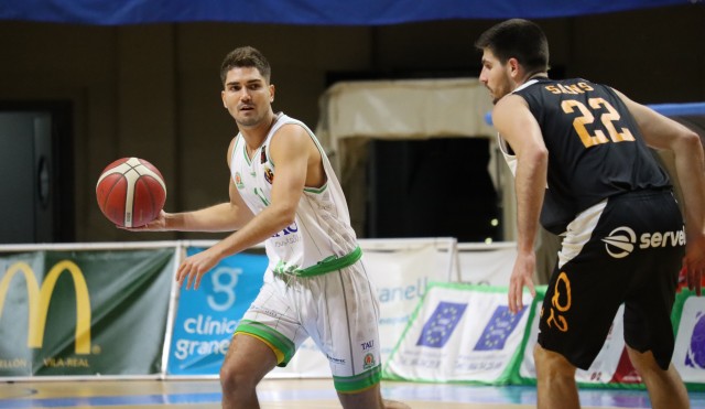 El TAU Castelló cae ante el Lleida tras dominar los tres primeros cuartos (65-74)