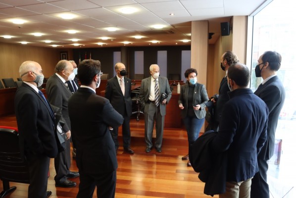 El Colegio de Ingenieros Industriales en Castellón reconoce a Carmina Ballester por su apoyo al sector empresarial 