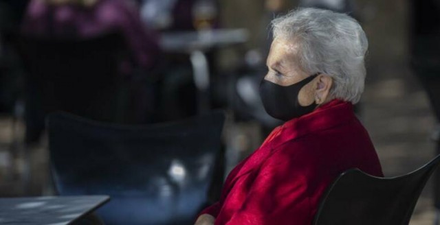 Castellón anota tres nuevos fallecidos por covid-19 y registra 166 positivos y 6 brotes del virus