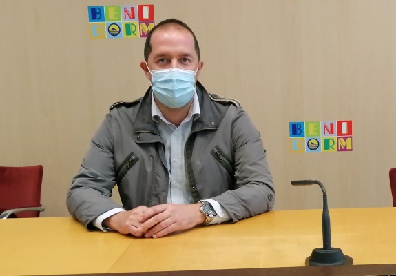 El PSOE denuncia que Benidorm paga un millón de euros de más por prorrogar el contrato de la basura