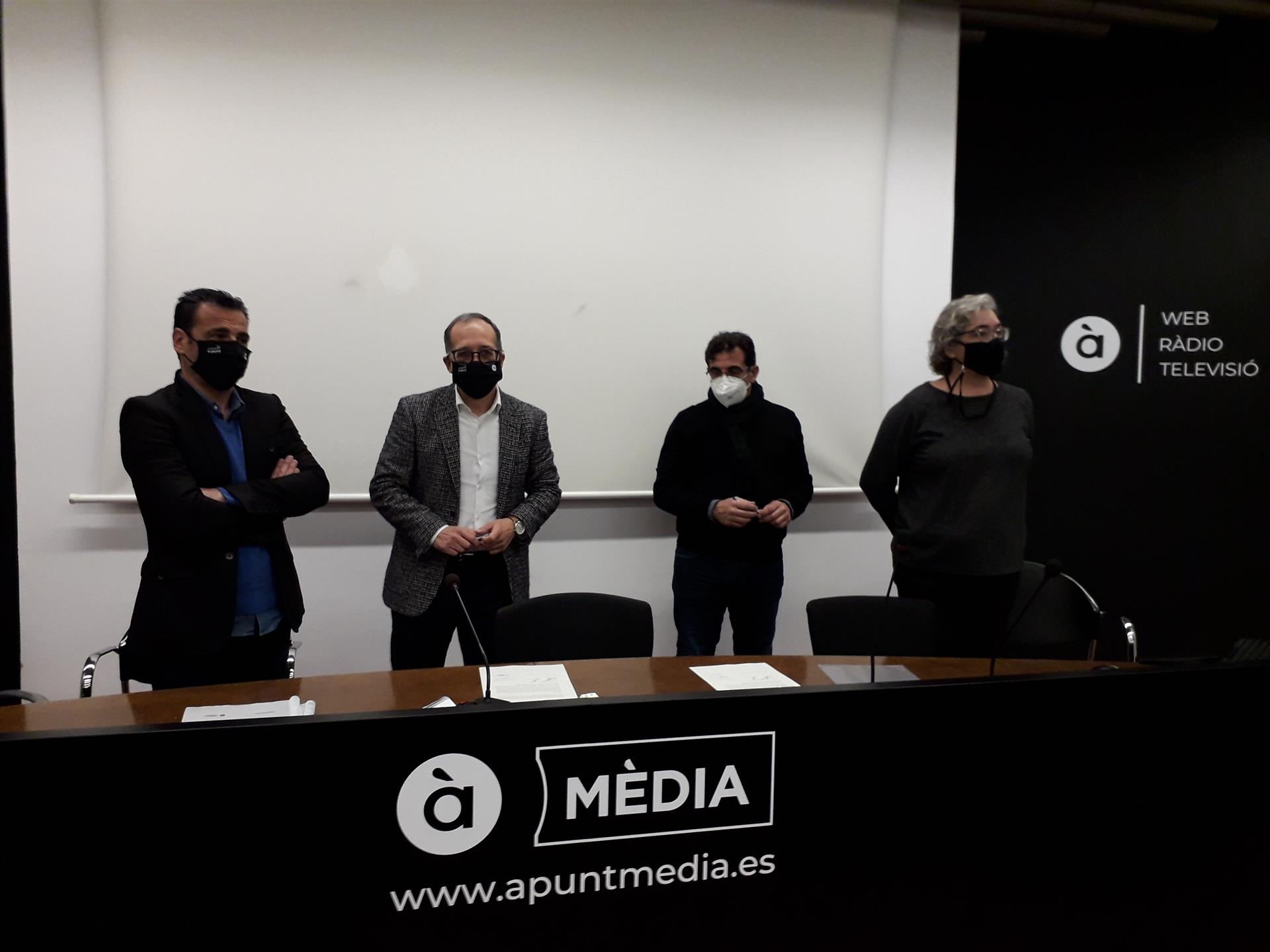Empresa y sindicatos firman el preacuerdo del convenio colectivo de los trabajadores de À Punt