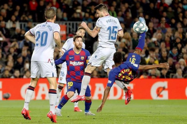 La bestia que tumbó al Levante en dos minutos y que no estará el domingo en el Camp Nou