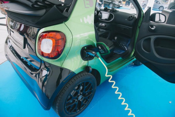 La Comunitat tiene 1.020 puntos de recarga públicos de vehículos eléctricos
