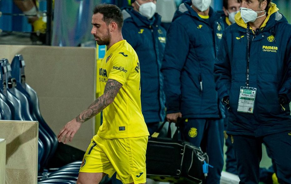 Alcácer podría estar más de un mes de baja por la nueva lesión muscular