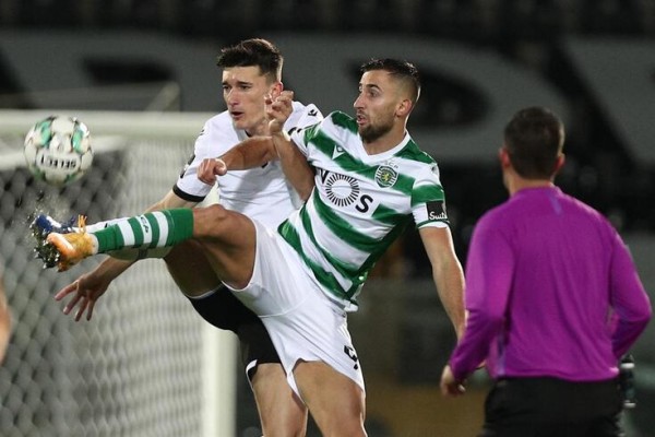 Pepelu se hace con un hueco en la medular del Vitoria Guimaraes