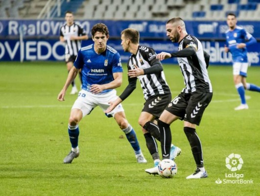 La cláusula del miedo obliga a Cano a recomponer el once ante el Mallorca