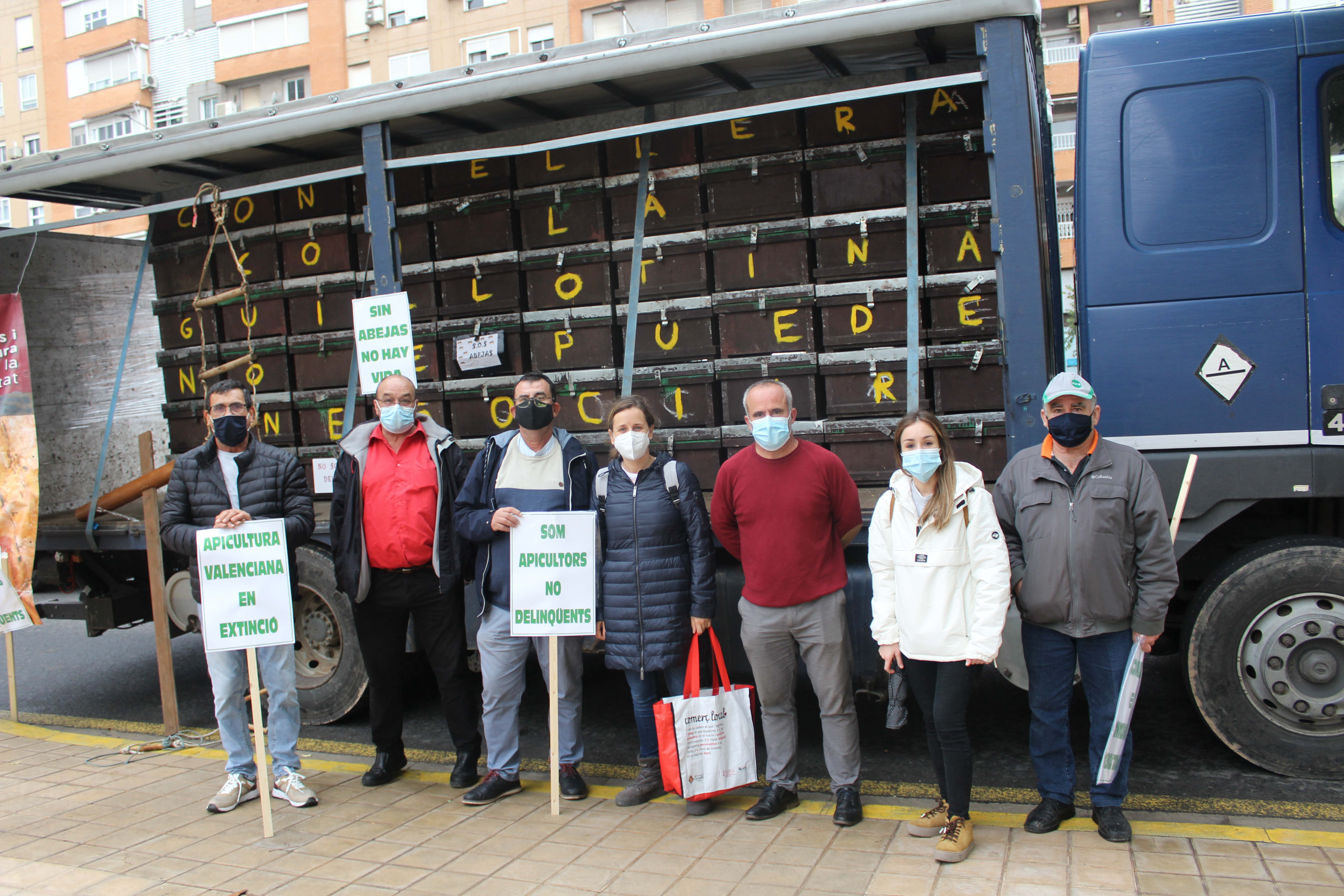 Les Corts no modifican la Ley de Ganadería y los apicultores de la Comunitat no serán sancionados