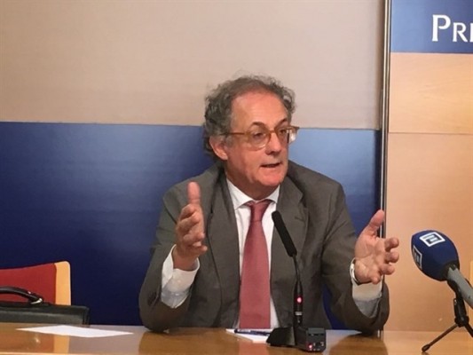 El experto de Asturias en la comisión de financiación dimite por la actitud del Gobierno 