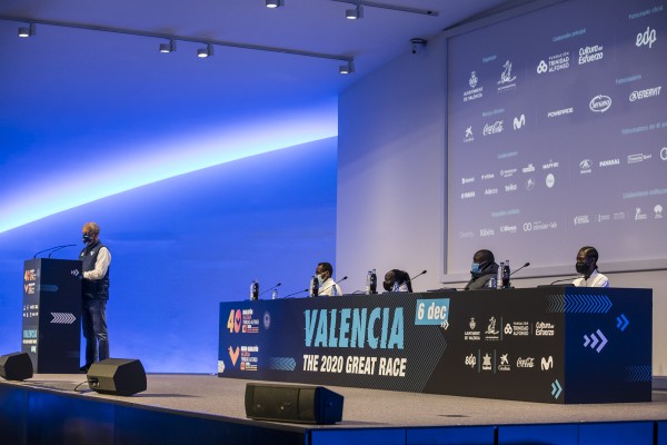 La elite internacional apuesta por hacer historia en el Maratón y Medio Maratón Valencia