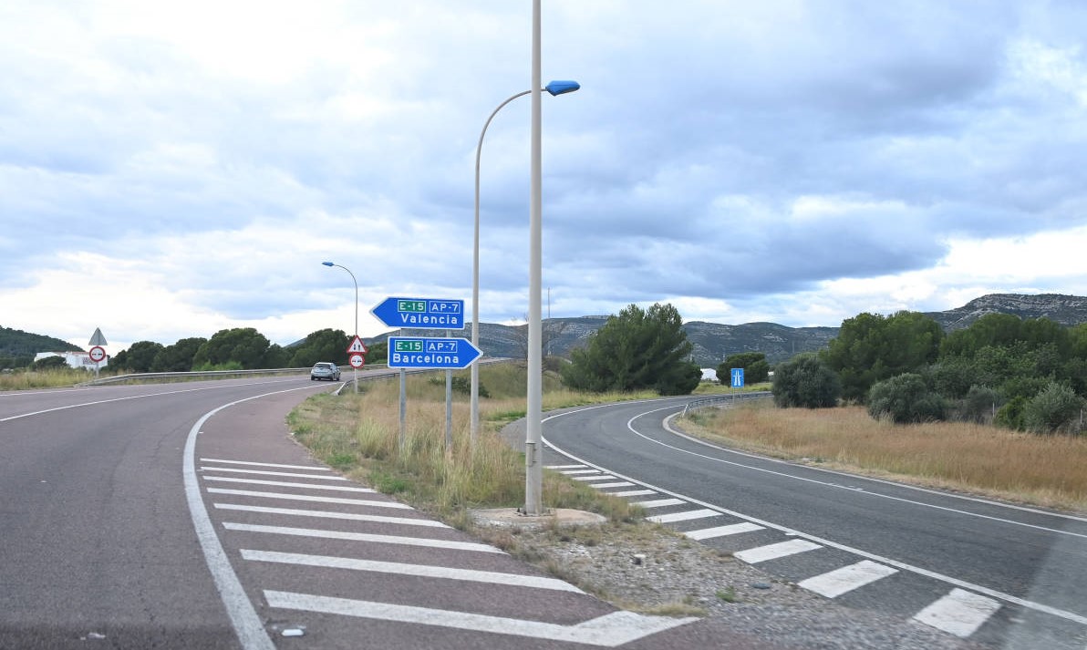 Transportes autoriza la firma del contrato para la mejora de la N-238 y las obras empezarán en breve