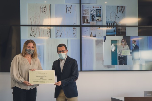 Marta Cuartero y Mª Mercedes Olcina, ganadoras del concurso de Diseño para Textil Hogar de la Cátedra Aitex-UPV