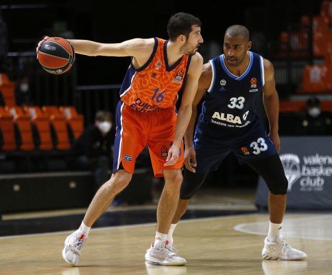 El Alba de Aíto y del uruguayo Granger sorprende a Valencia Basket