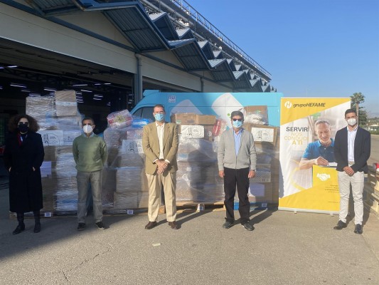 Los centros logísticos de Grupo Hefame se vuelcan con el Banco de Alimentos con donaciones en toda España