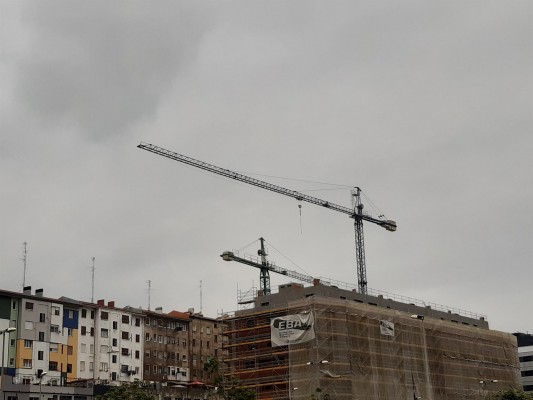 Las constructoras piden al Gobierno invertir 100.000 millones, el 11% en la Comunitat