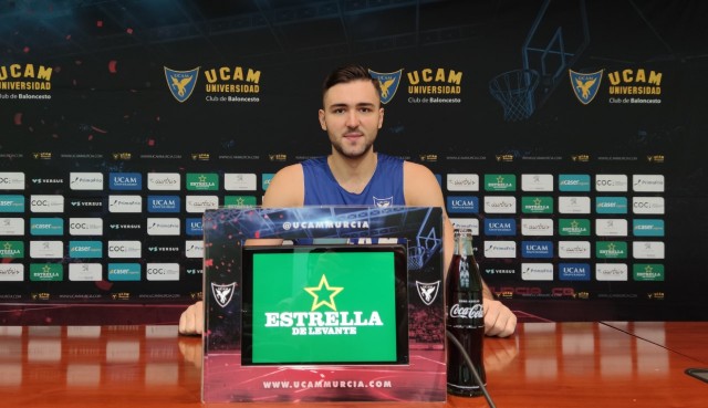 Cate, del UCAM CB, dice de Lima que es 