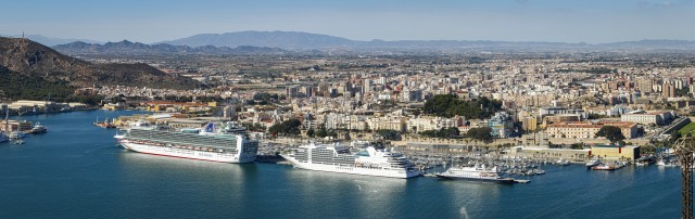 El Puerto toma nota de cómo, cuándo y la forma en la que volverán los cruceros a Cartagena