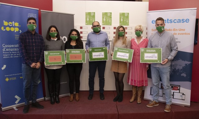 Vinaterra y Natcamp reciben el premio al emprendimiento de Rural Reset Weekend 2020