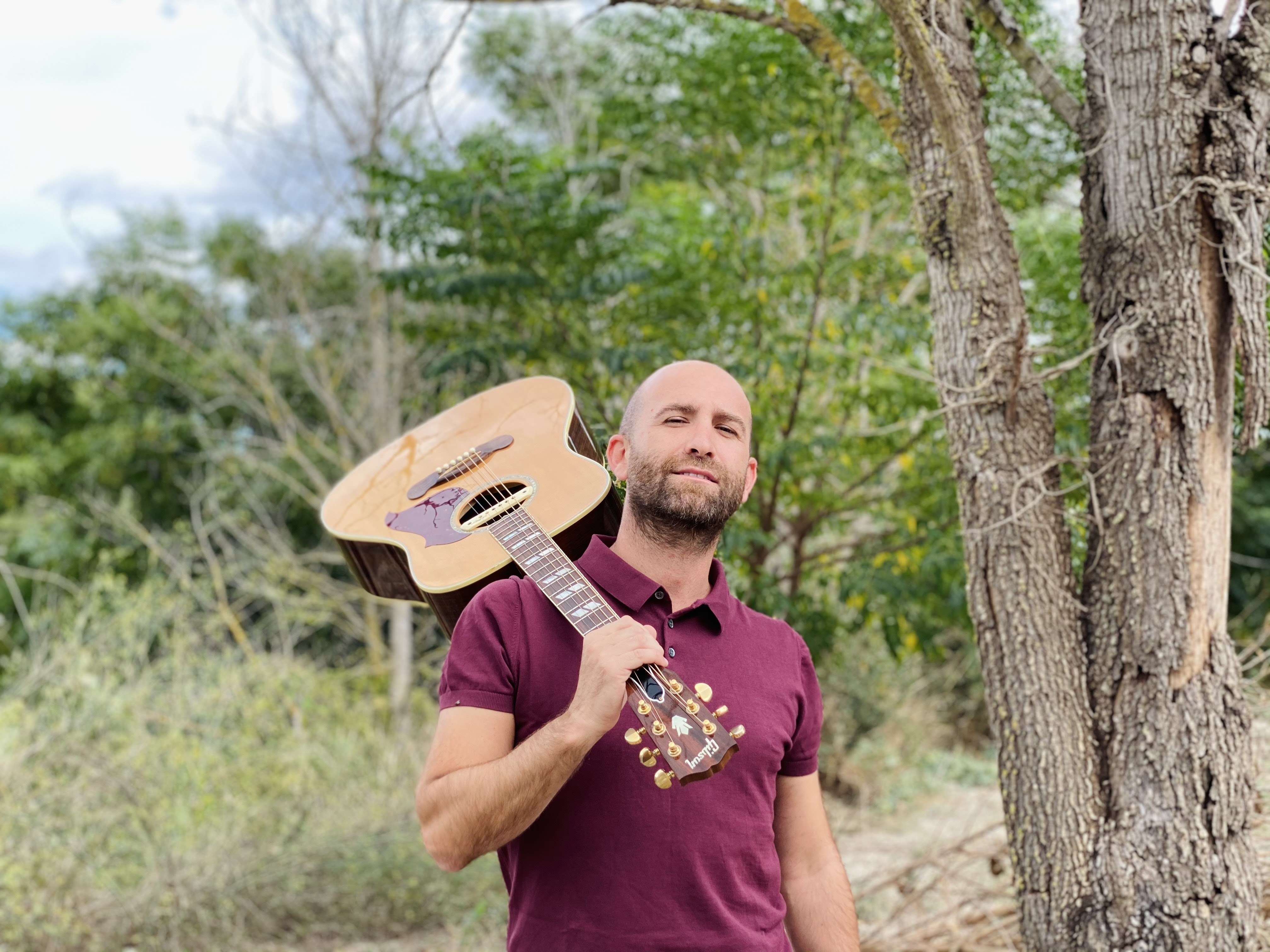 Ed Bloom debuta en directo en la Pergola de La Marina de València