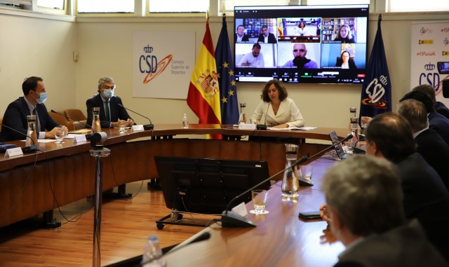 El CSD pone en marcha el proyecto de profesionalización del fútbol femenino