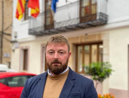 Sant Jordi destina 4.472 euros para ayudas a padres de recién nacidos o adoptados en el municipio