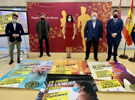 La Comunidad promueve el deporte con personal titulado y garantías sanitarias
