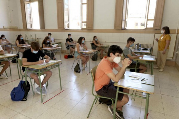  C1 o Alça't: Anàlisi d'un examen de C1 