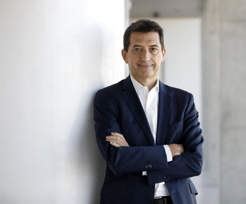 BBVA prevé una caída del PIB del 11% en 2020, más olas y un crecimiento del 6% en 2021