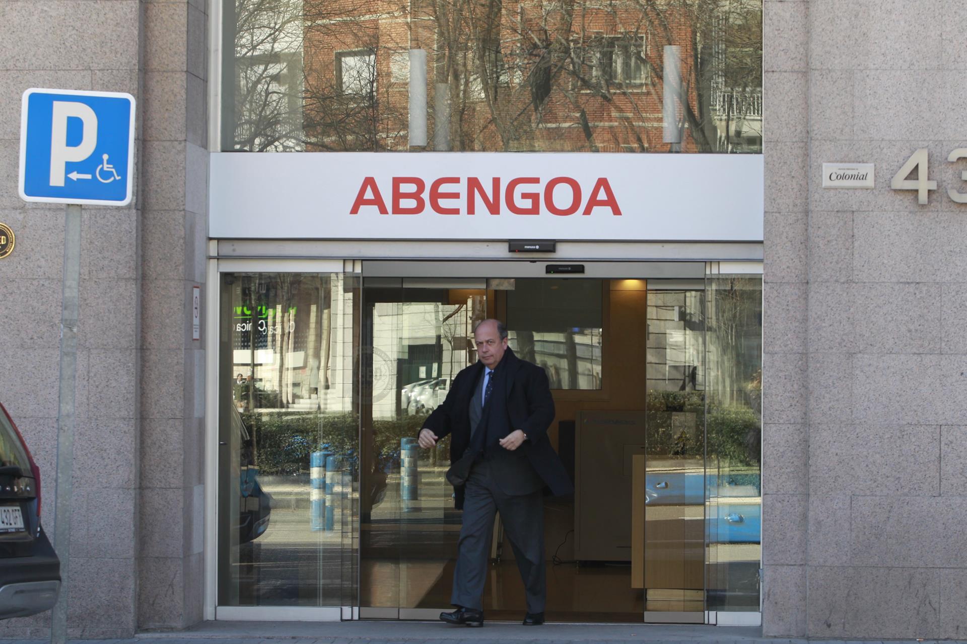 Los minoritarios de Abengoa recuerdan que solo la junta tiene la potestad de un cambio de domicilio social