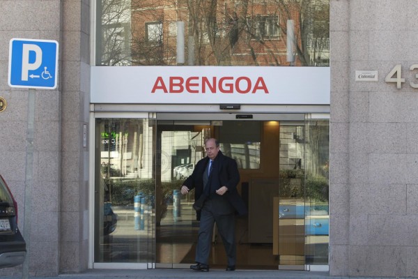 Los minoritarios de Abengoa recuerdan que solo la junta tiene la potestad de un cambio de domicilio social